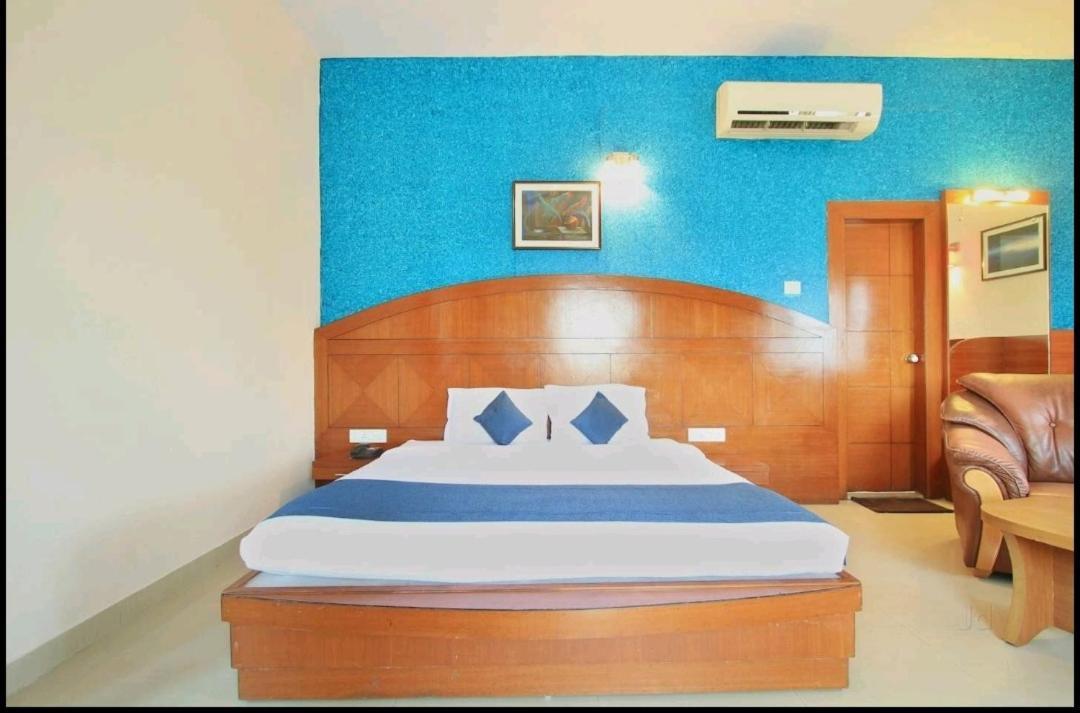 Hotel Stay By The Way Mysore Exterior foto