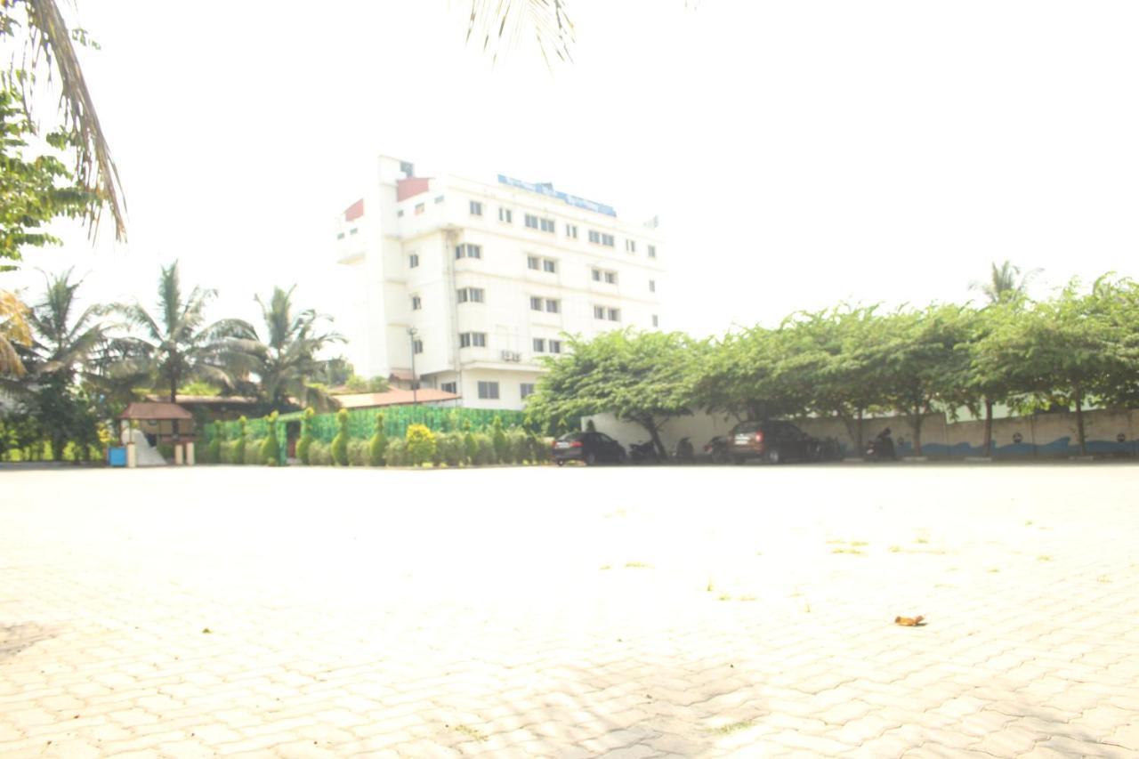 Hotel Stay By The Way Mysore Exterior foto