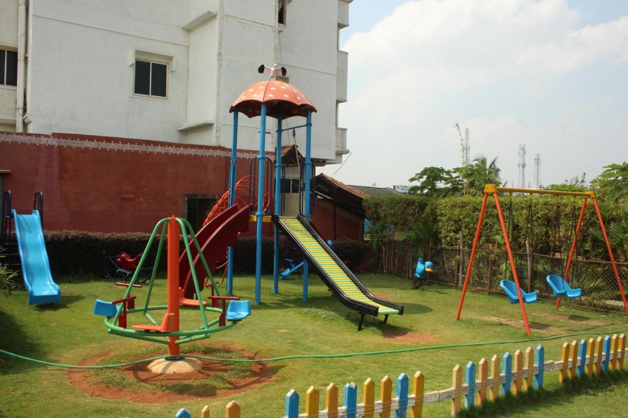 Hotel Stay By The Way Mysore Exterior foto